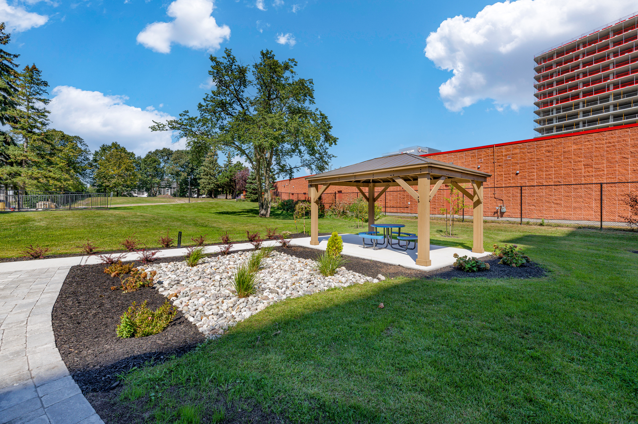 108-1465 Baseline - Common Gazebo 108-1465 Baseline - Common Gazebo