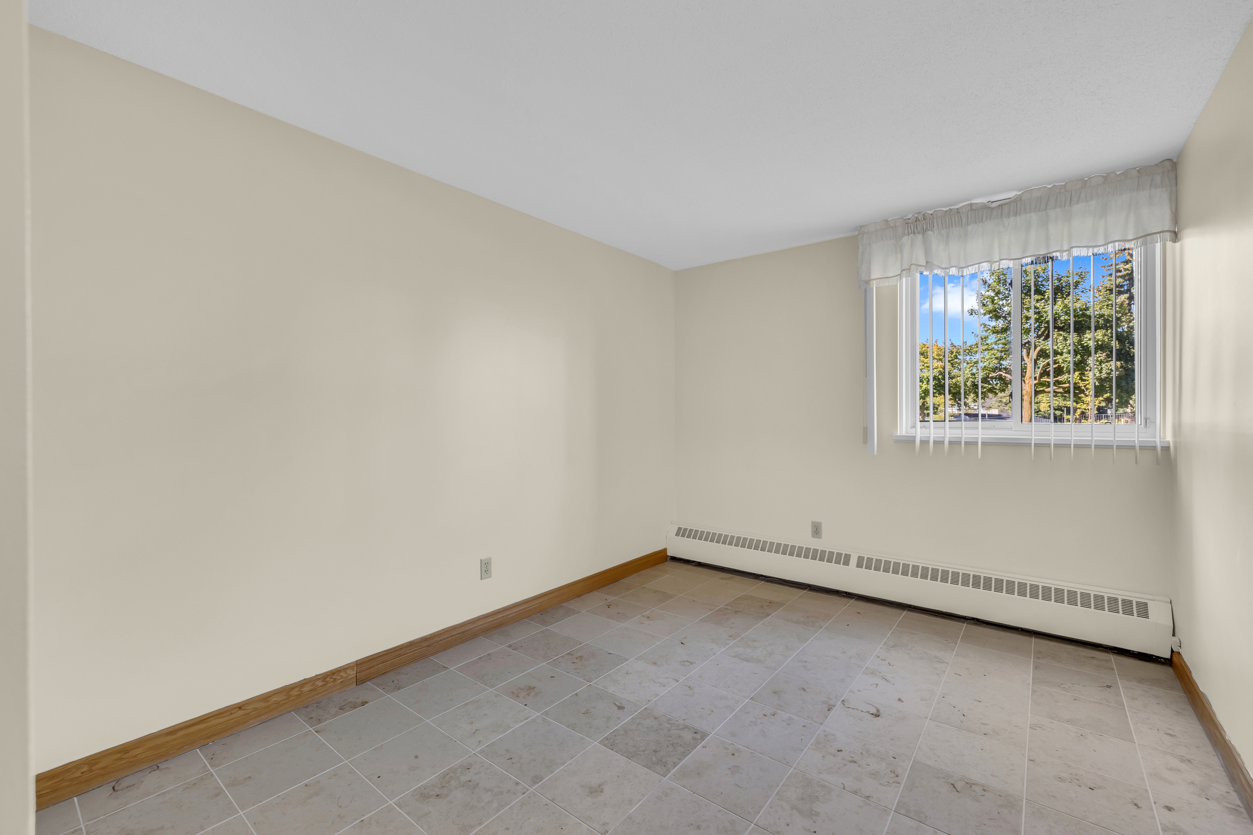 108-1465 Baseline - Primary Bedrm 1 108-1465 Baseline - Primary Bedrm 1