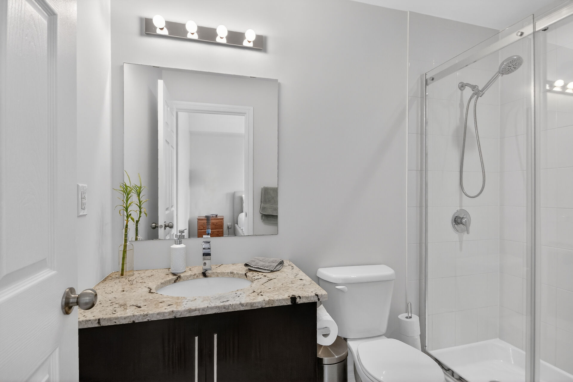 849 -ensuite 1