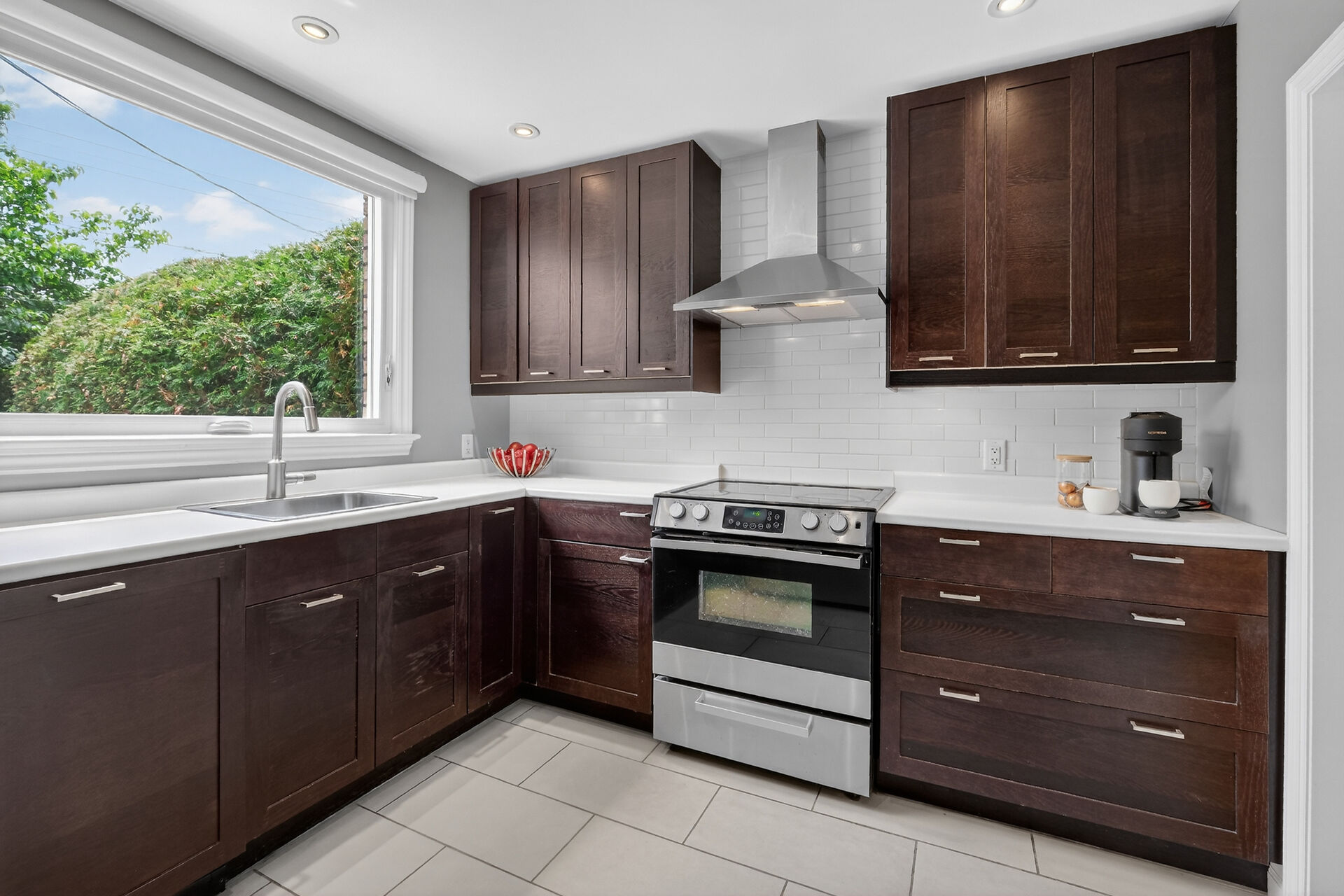 90 S - Kitchen 3 90 S - Kitchen 3